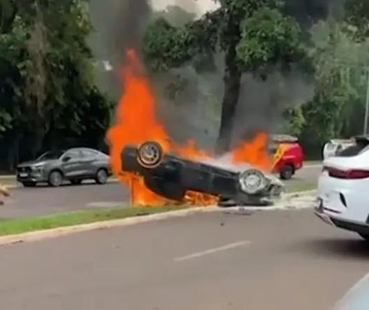 Motorista envolvida em acidente que matou médico em Maringá está em ‘estado de choque’, diz advogado