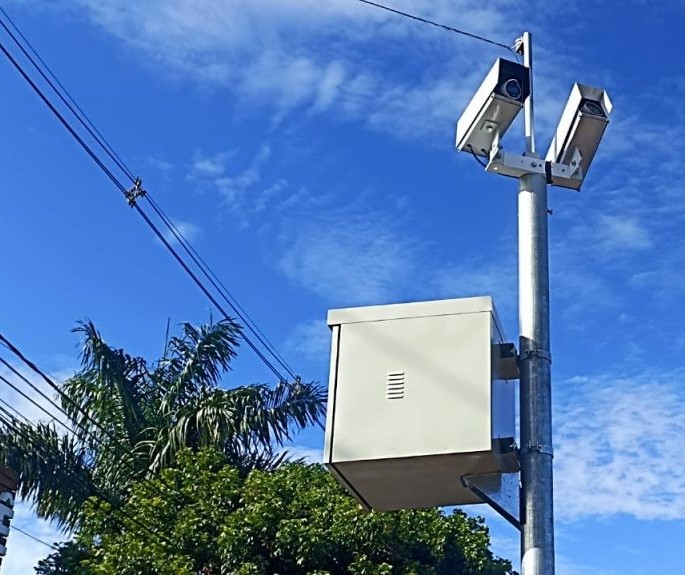 Radares do Contorno Sul são ‘virados para cima’; suspeita é de vandalismo