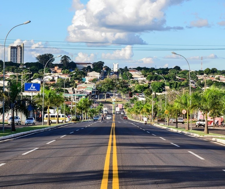 Paranavaí extingue taxas e altera base de cálculo do IPTU