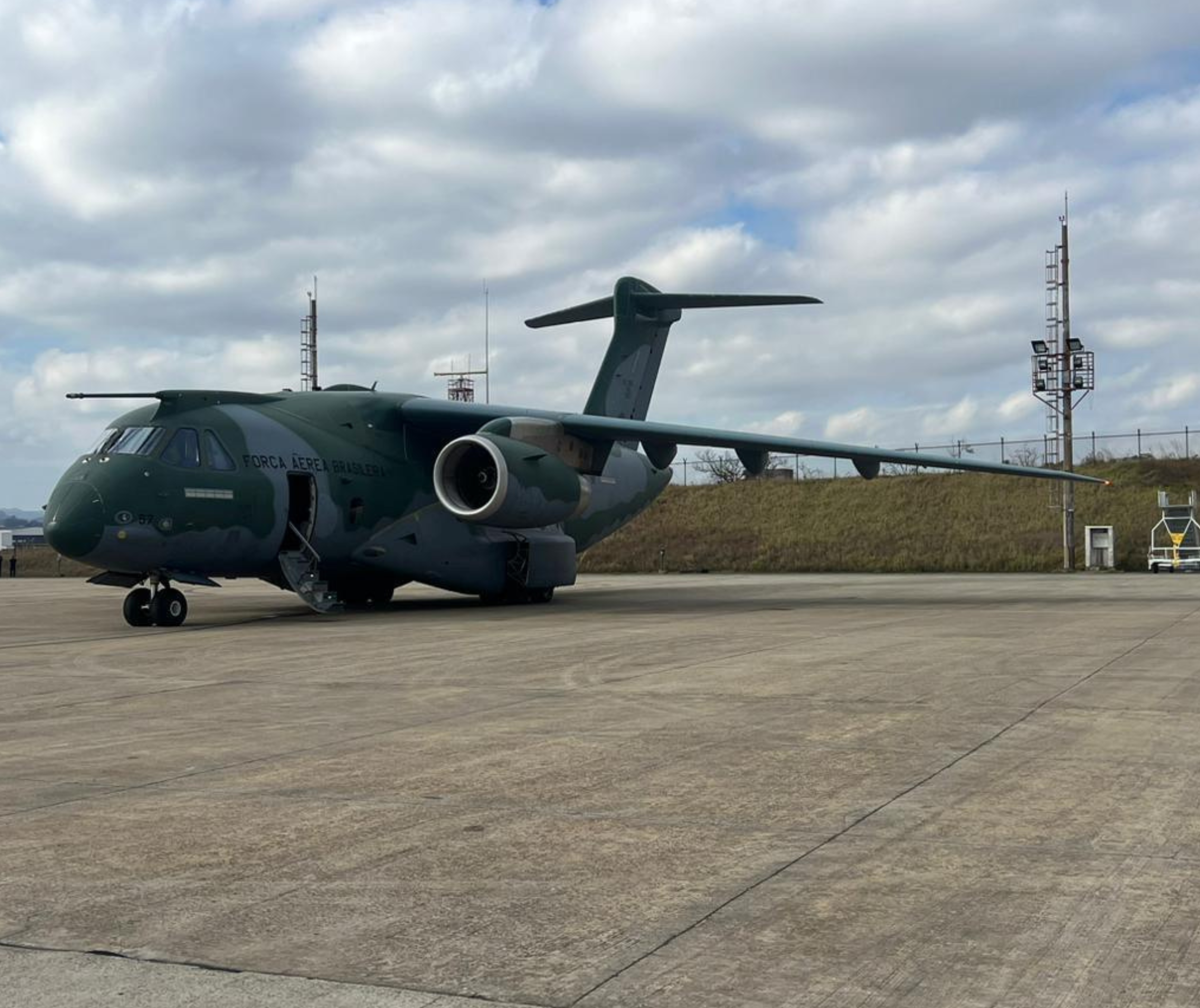 Mais 12 corpos de vítimas do acidente aéreo em Vinhedo chegam a Cascavel