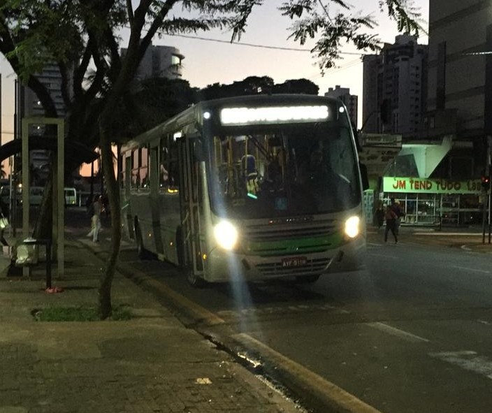 Saiba o que funciona em Maringá nesta segunda-feira (28)