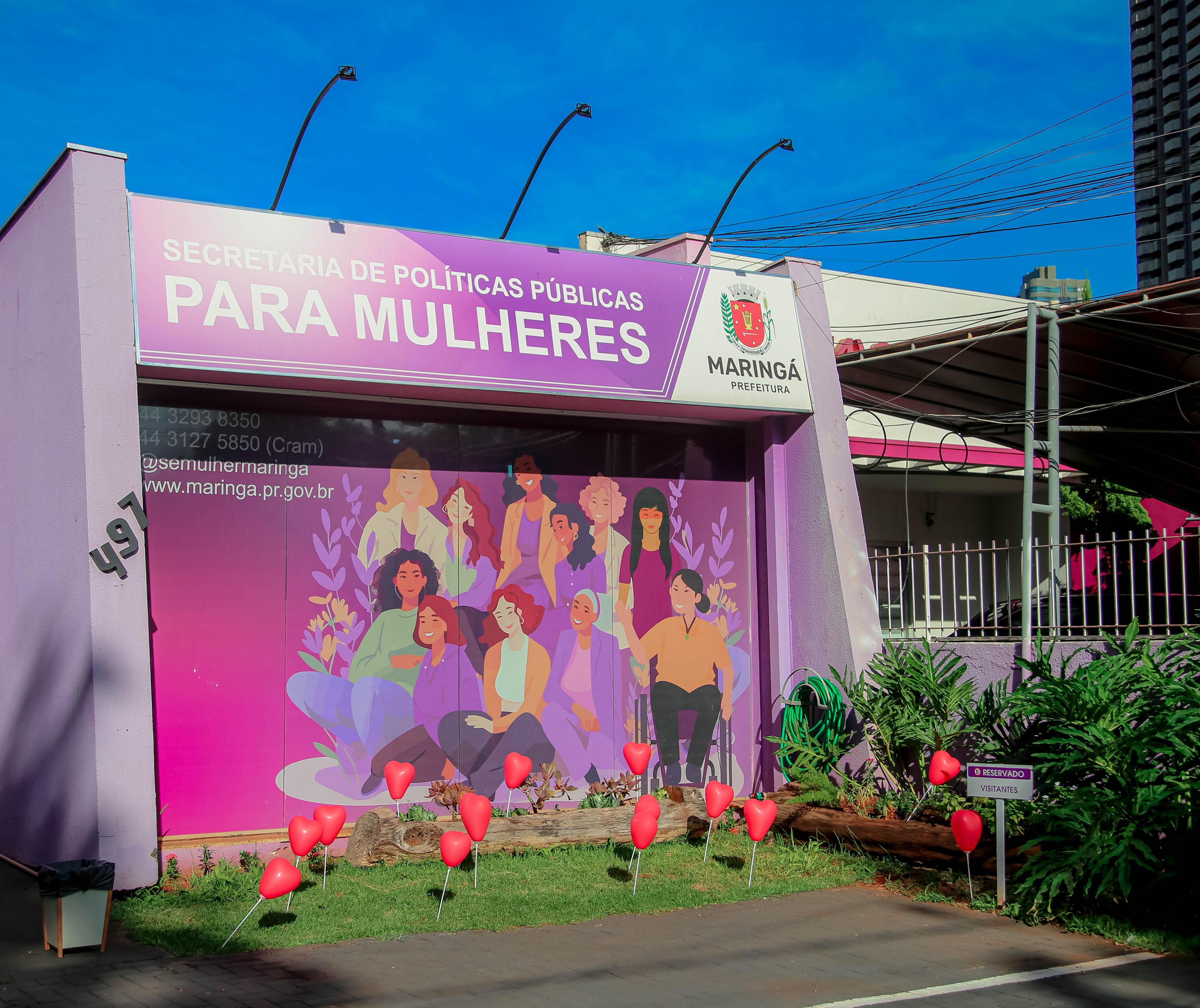 Caminhada une luta contra o câncer de mama e pelo fim da violência