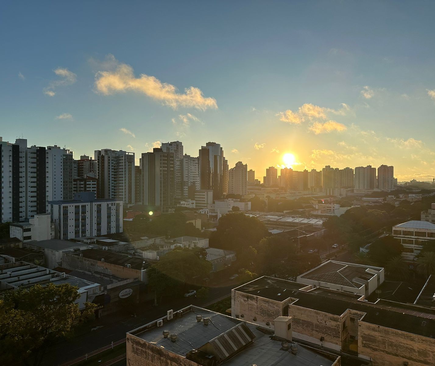 Maringá amanhece com apenas 8° C de temperatura nesta terça-feira (28)