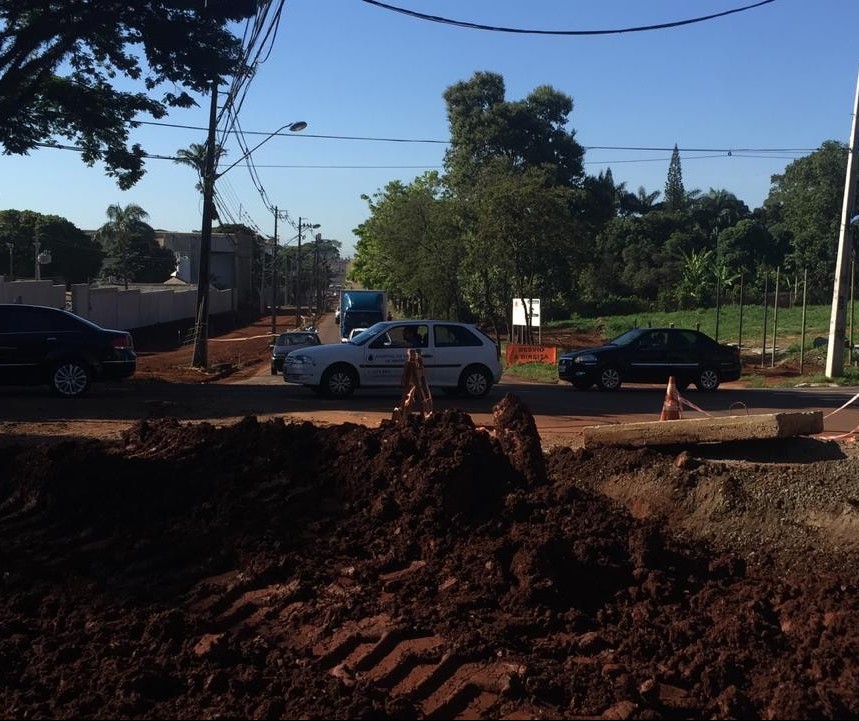 Duplicação chega à Avenida Teixeira Mendes