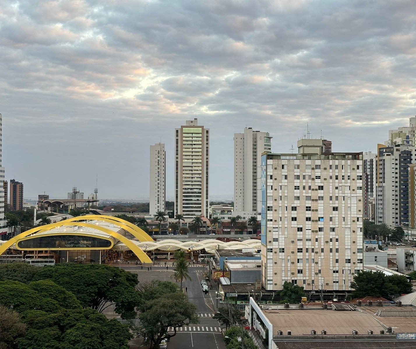 Com máxima prevista de 30º C, Maringá segue sem chuva nesta sexta-feira (5)