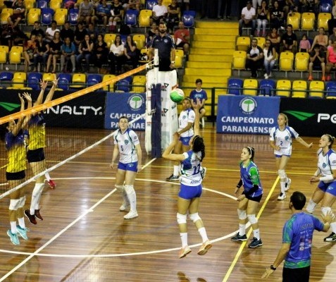 Vôlei feminino está a uma vitória do título estadual