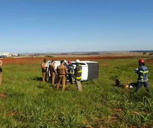 Motorista morre após capotar carro durante perseguição policial em Maringá