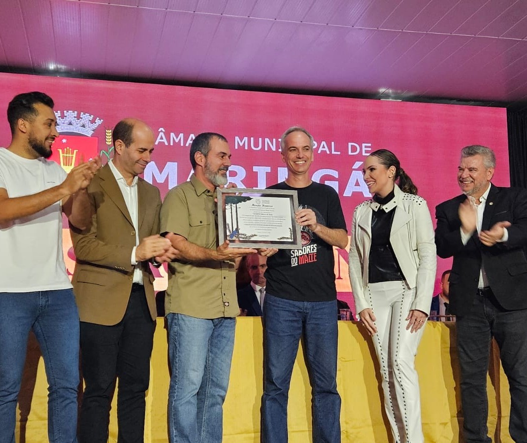 Deputados entregam homenagem à campeã brasileira de cervejas, Sabores do Malte