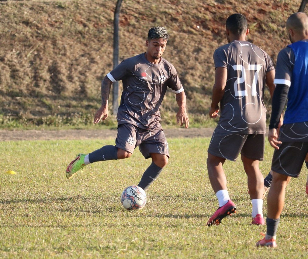 Lutando pelo acesso, Aruko Sports enfrenta o PSTC nesse domingo (29)