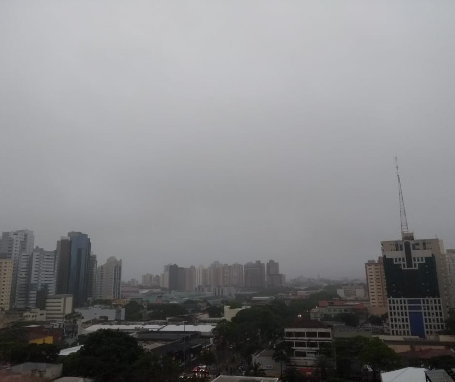 Aeroporto de Maringá está fechado