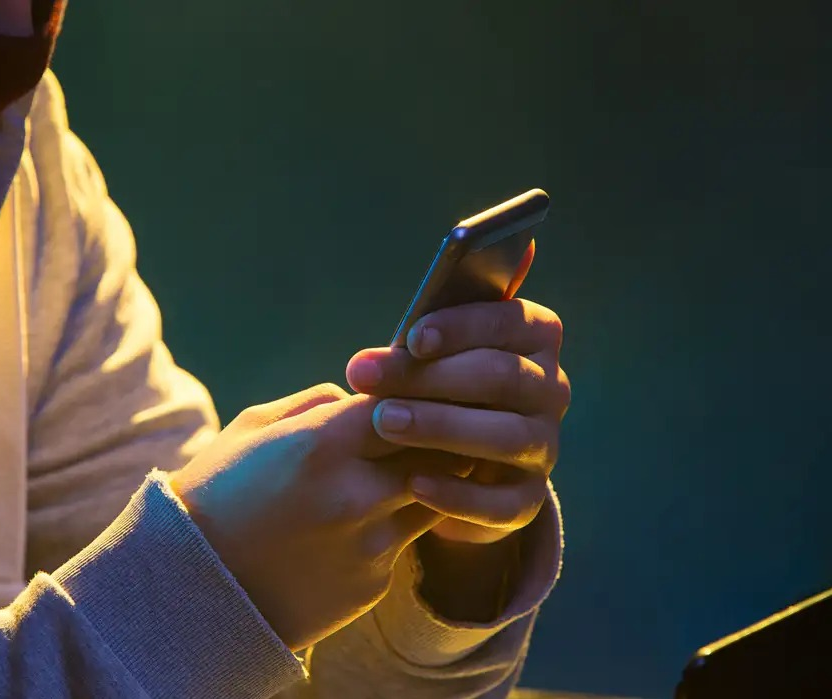 Como garantir a segurança em aplicativos de mensagens