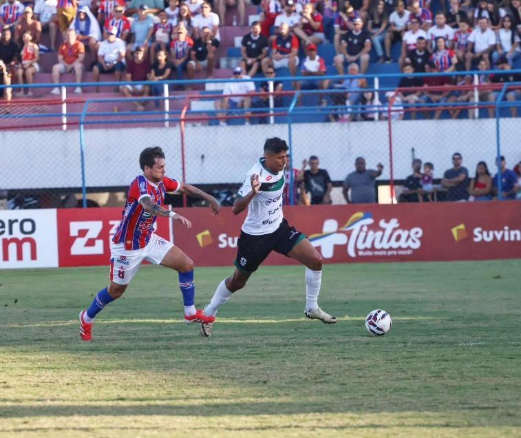 Em partida com quatro gols, Maringá empata com Itabaiana