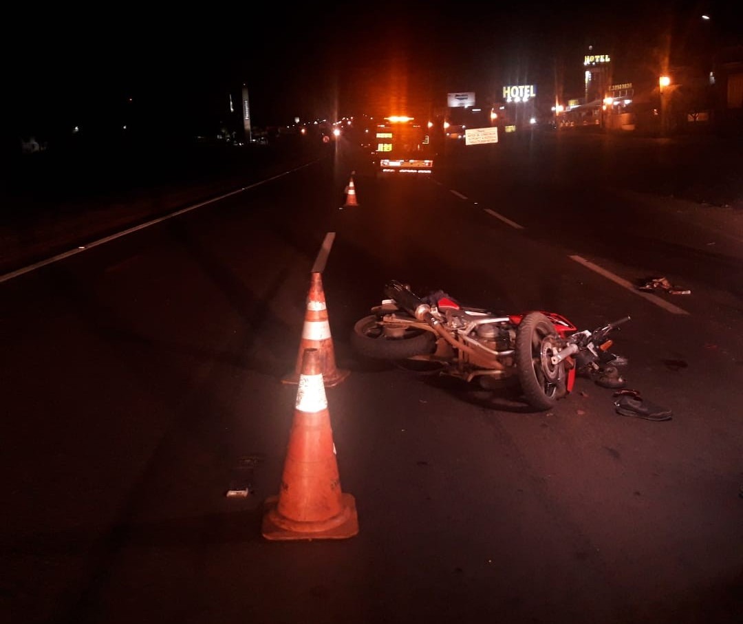 Acidente deixa motorista gravemente ferido na BR-376