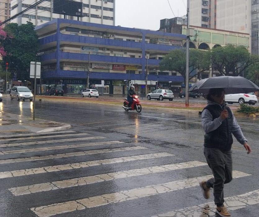 Quarta-feira (28) em Maringá terá manhã chuvosa e noite fria; confira previsão